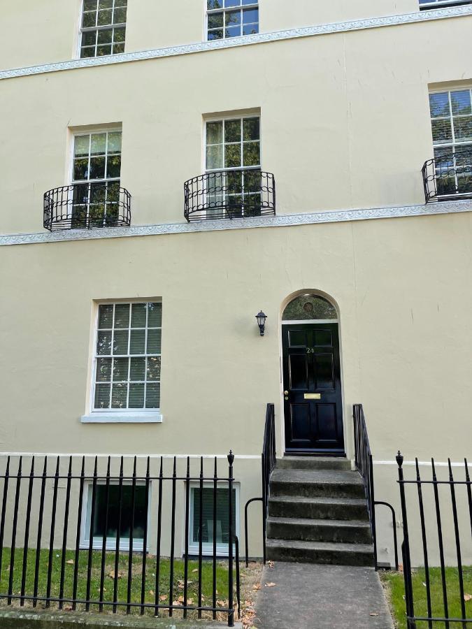 Beautiful Georgian Duplex Apartamento Gloucester Exterior foto